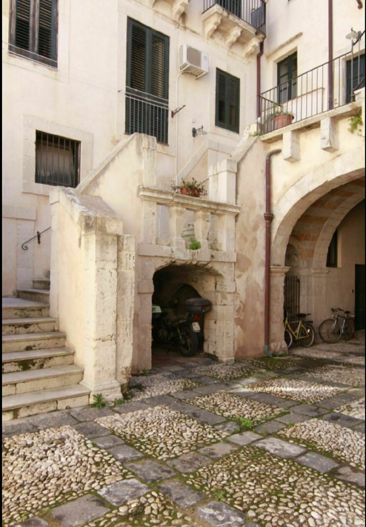 Maison Des Artistes Syracuse Bagian luar foto