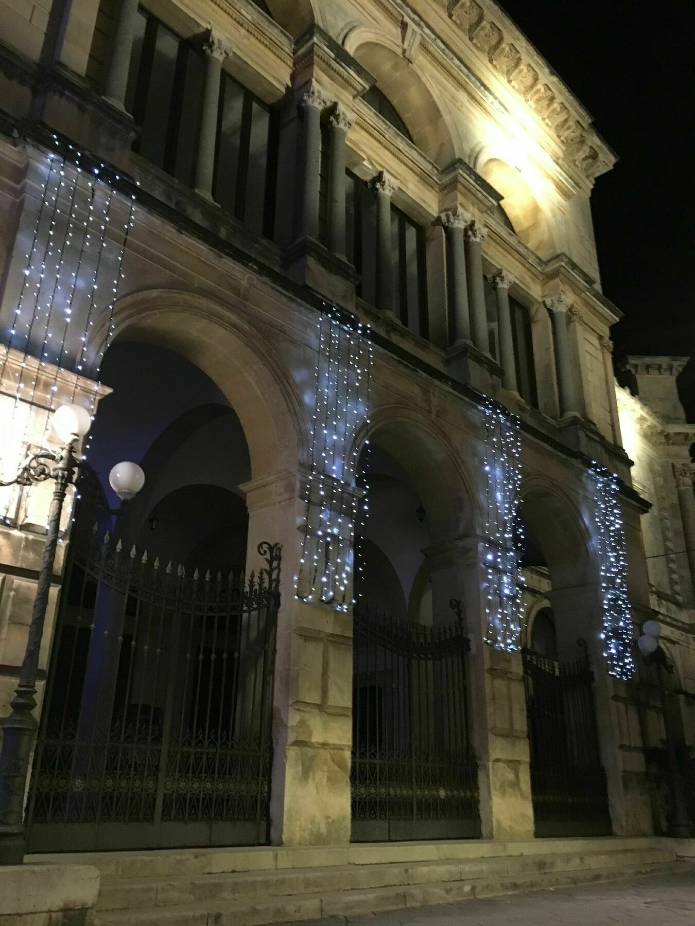 Maison Des Artistes Syracuse Bagian luar foto